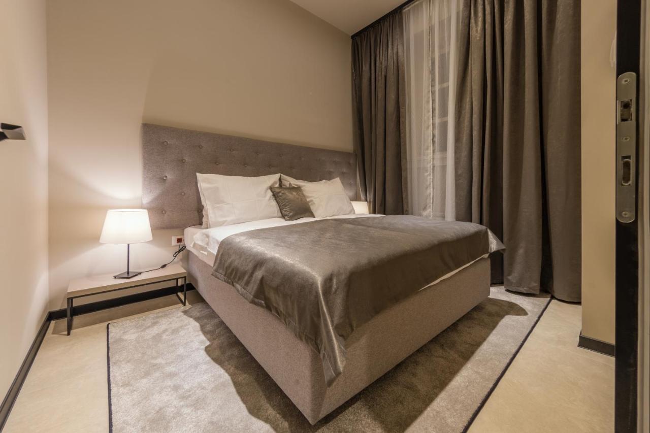 Dezman Luxury Center Apartment Загреб Екстериор снимка
