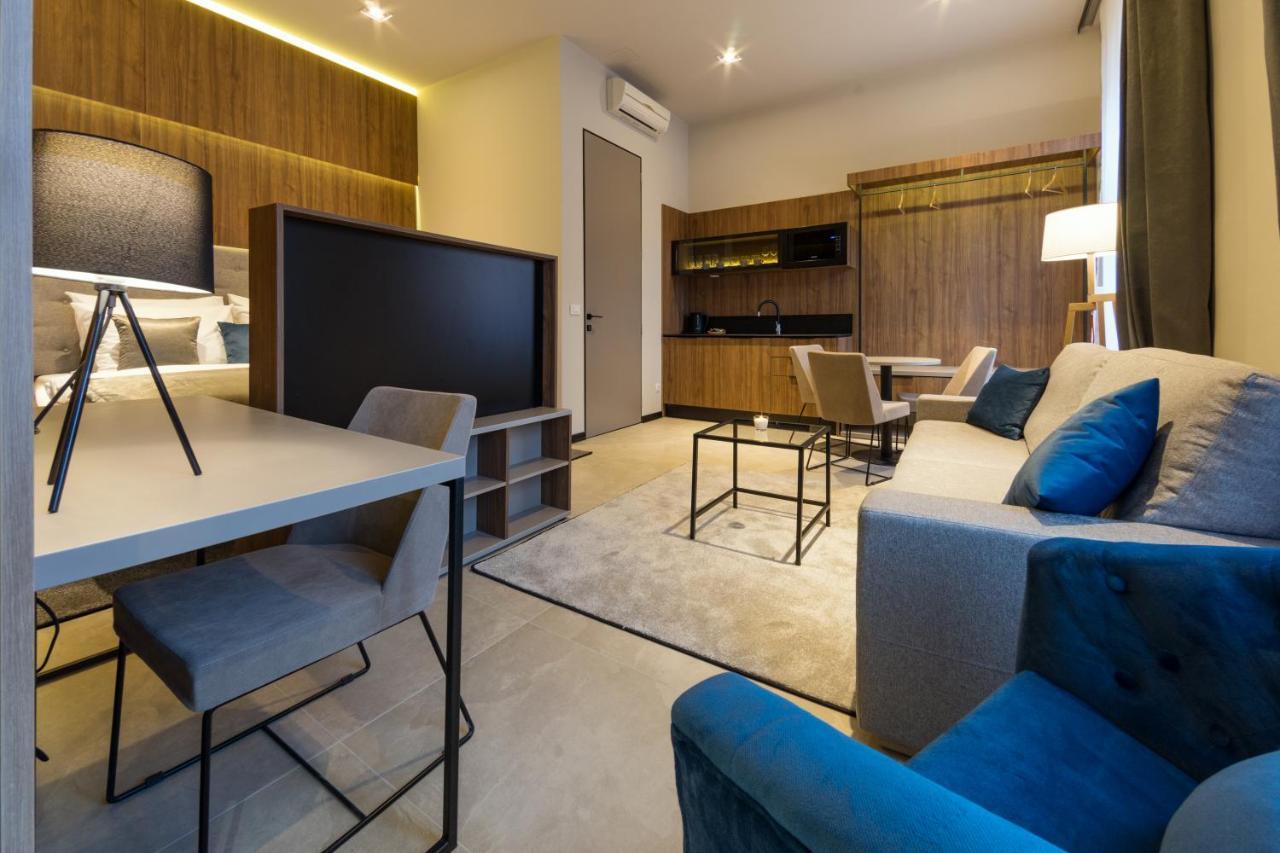 Dezman Luxury Center Apartment Загреб Екстериор снимка