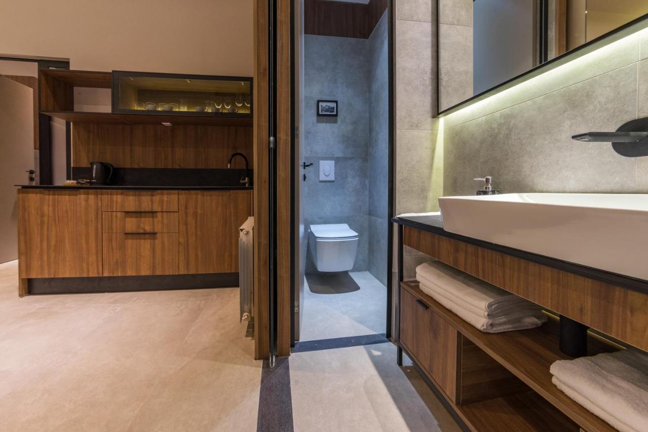 Dezman Luxury Center Apartment Загреб Екстериор снимка